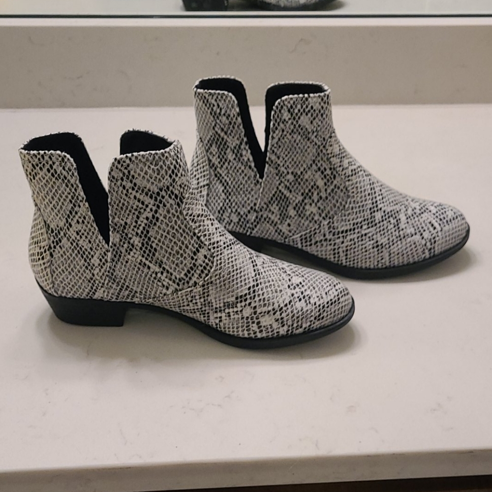 True Craft snake skin booties